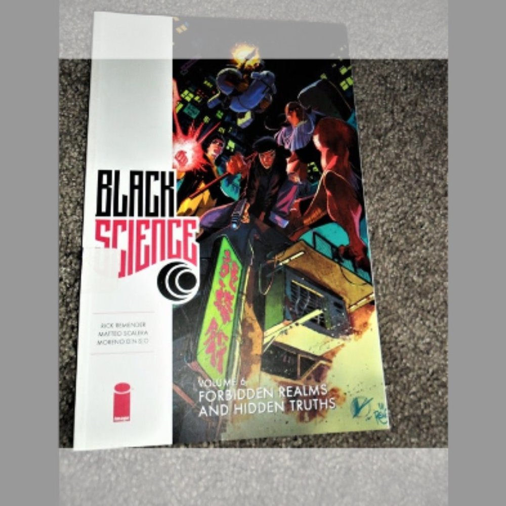 💰💰 Black Science #6 (Image Comics, July 2017) TPB